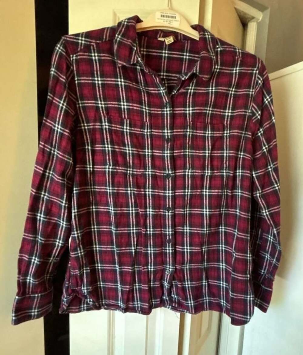 Woolrich Womens Size XL Plaid Flannel Button Down Shirt Red 100% cotton